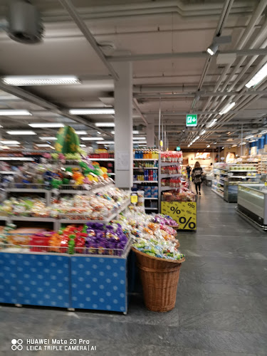 Kommentare und Rezensionen über Coop Supermercato Mendrisio