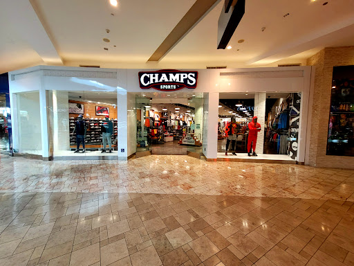 Champs Sports, 400 S Baldwin Ave #435, Arcadia, CA 91007, USA, 