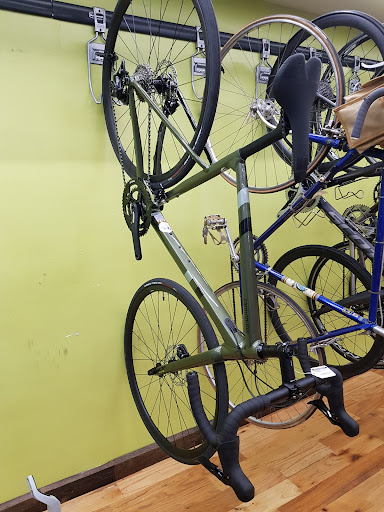 Bicycle Store «Quad Cycles», reviews and photos, 1043 Massachusetts Ave, Arlington, MA 02476, USA