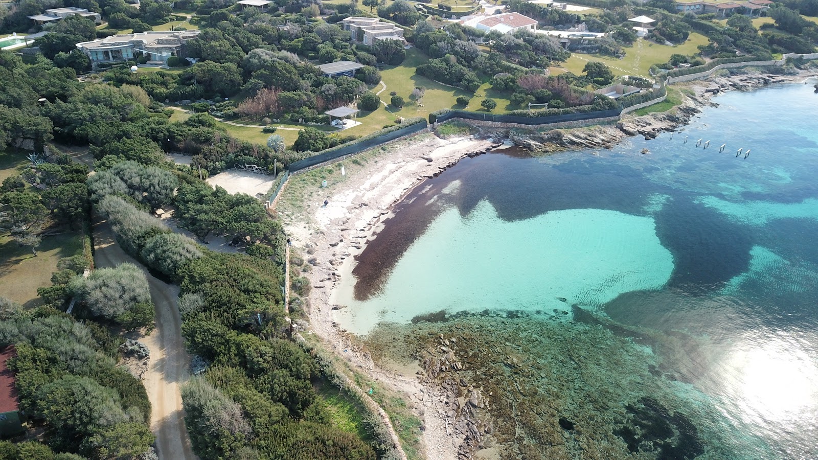 Foto di Spiaggia Hruska con baia piccola