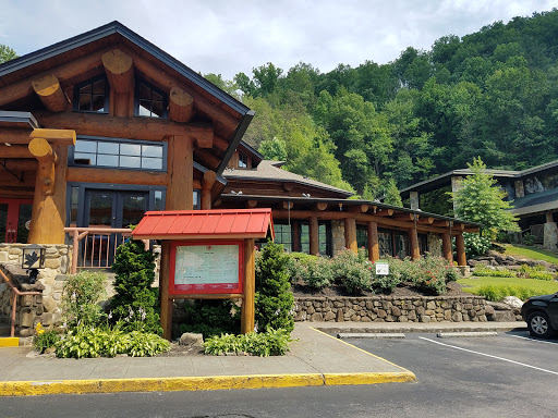 Outdoor Sports Store «Nantahala Outdoor Center Gatlinburg», reviews and photos, 1138 Parkway, Gatlinburg, TN 37738, USA
