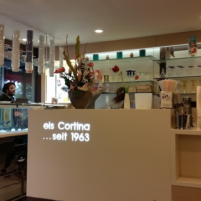 Cafe Cortina
