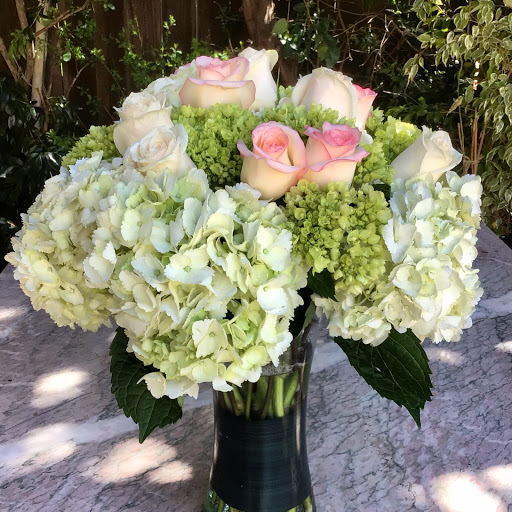 Florist «Le Florist of Larkspur - Royal Fleur», reviews and photos, 282 Magnolia Ave, Larkspur, CA 94939, USA