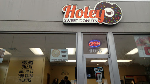 Holey Sweet Donuts, 90 GA-138 b, Stockbridge, GA 30281, USA, 