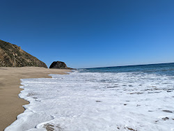 Mugu beach'in fotoğrafı imkanlar alanı