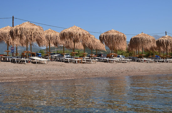 Chiliadou beach