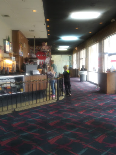 Movie Theater «Malco Mall Trio», reviews and photos, 5111 Rogers Ave, Fort Smith, AR 72903, USA