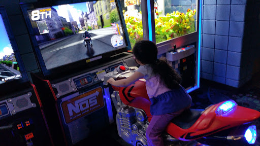 Movie Theater «Emagine Canton», reviews and photos, 39535 Ford Rd, Canton, MI 48187, USA