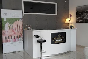 Queens Hair & Nails Spa image