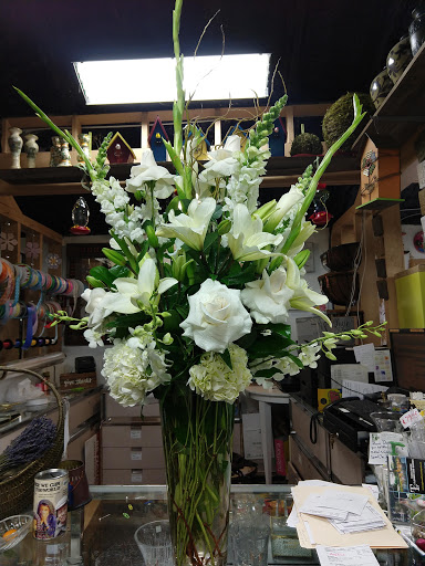Florist «Tanglewood Flowers & Garden», reviews and photos, 5518 Dolores St, Houston, TX 77056, USA