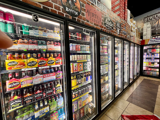 Alan D Liquor, 2300 W Auburn Rd, Rochester Hills, MI 48309, USA, 