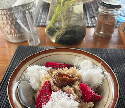 Kafe Kayuapi Bakery photo