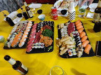 Plats et boissons du Restaurant de sushis Fuji Sushi à Saint-Jeoire-Prieuré - n°3