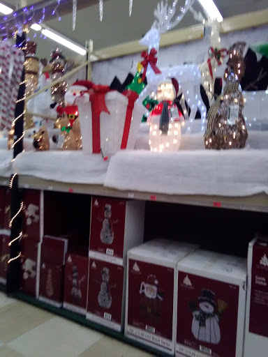 Home Improvement Store «Menards», reviews and photos, 6050 W Ridge Rd, Gary, IN 46408, USA