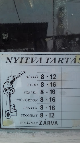 Málnagyári Kisbolt - Bolt