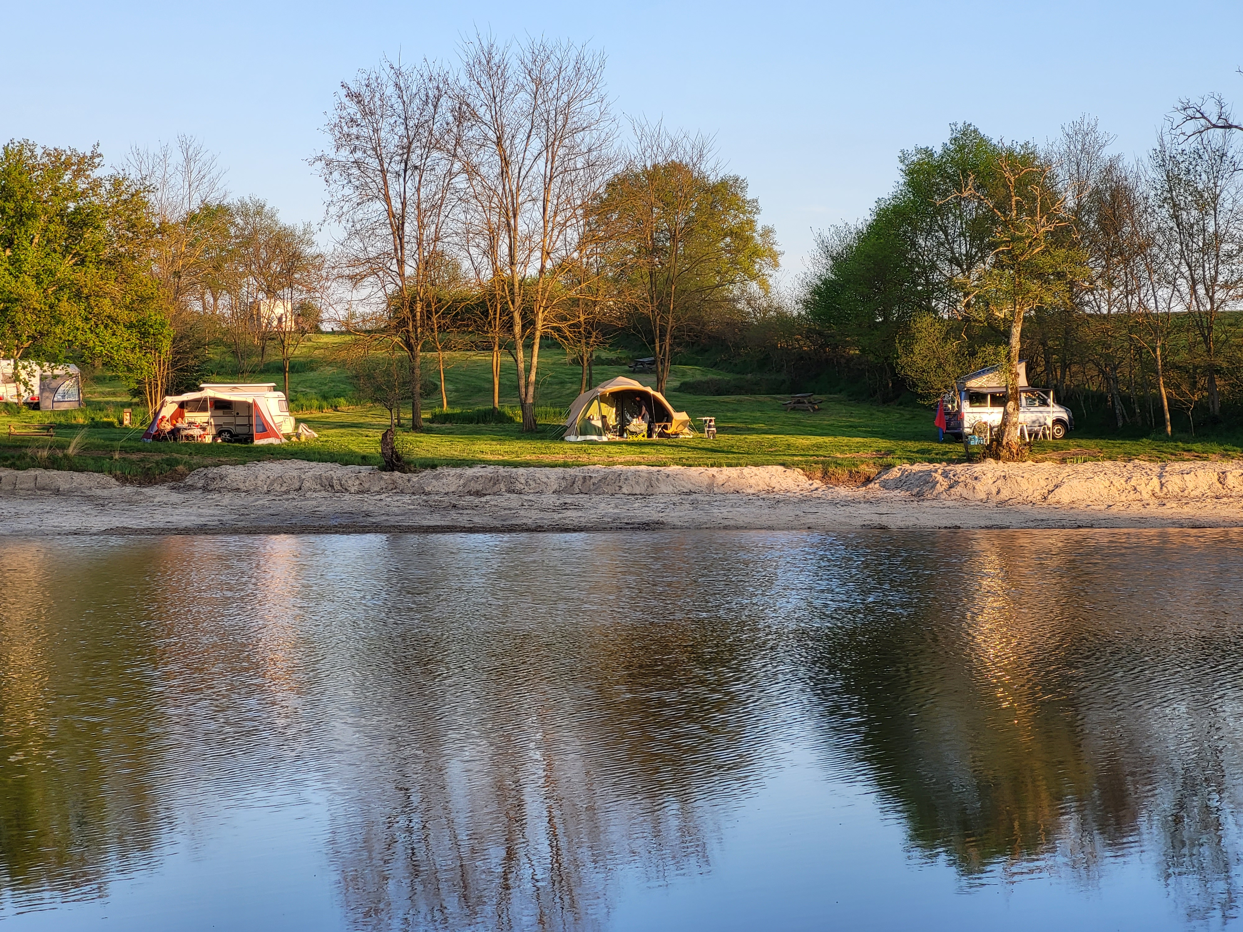 Photo n° 2 de l'avis de Alex. fait le 28/04/2022 à 19:06