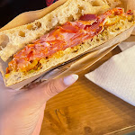 Photo n°2 de l'avis de Taynan.a fait le 15/09/2022 à 17:59 sur le  La Schiaccia dell'Opio à Montepulciano