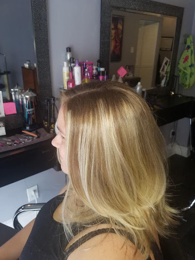 Hair Salon «Salon Indigo Blue», reviews and photos, 41 N Main St, Red Lion, PA 17356, USA