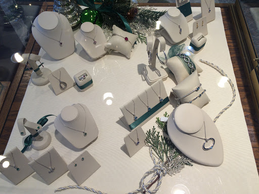 Jewelry Store «State Street Jewelers», reviews and photos, 230 W State St, Geneva, IL 60134, USA