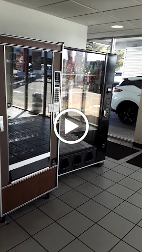 Nissan Dealer «Hanlees Hilltop Nissan», reviews and photos, 3277 Auto Plaza, Richmond, CA 94806, USA