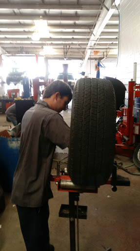 Tire Shop «Tire, Lube, and Car Care», reviews and photos, 1005 US-17 BUS b, Elizabeth City, NC 27909, USA