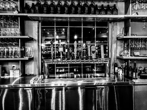 Wine Store «House Wine», reviews and photos, 644 High St, Columbus, OH 43085, USA