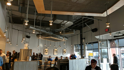 Mexican Restaurant «Chipotle Mexican Grill», reviews and photos, 186 NJ-35, Eatontown, NJ 07724, USA