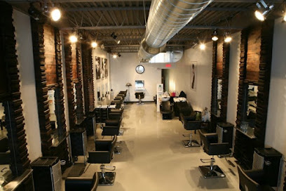 Oblic Urban Salon