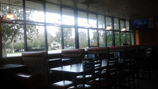 Pizza Restaurant «Round Table Pizza», reviews and photos, 398 Florin Rd, Sacramento, CA 95831, USA