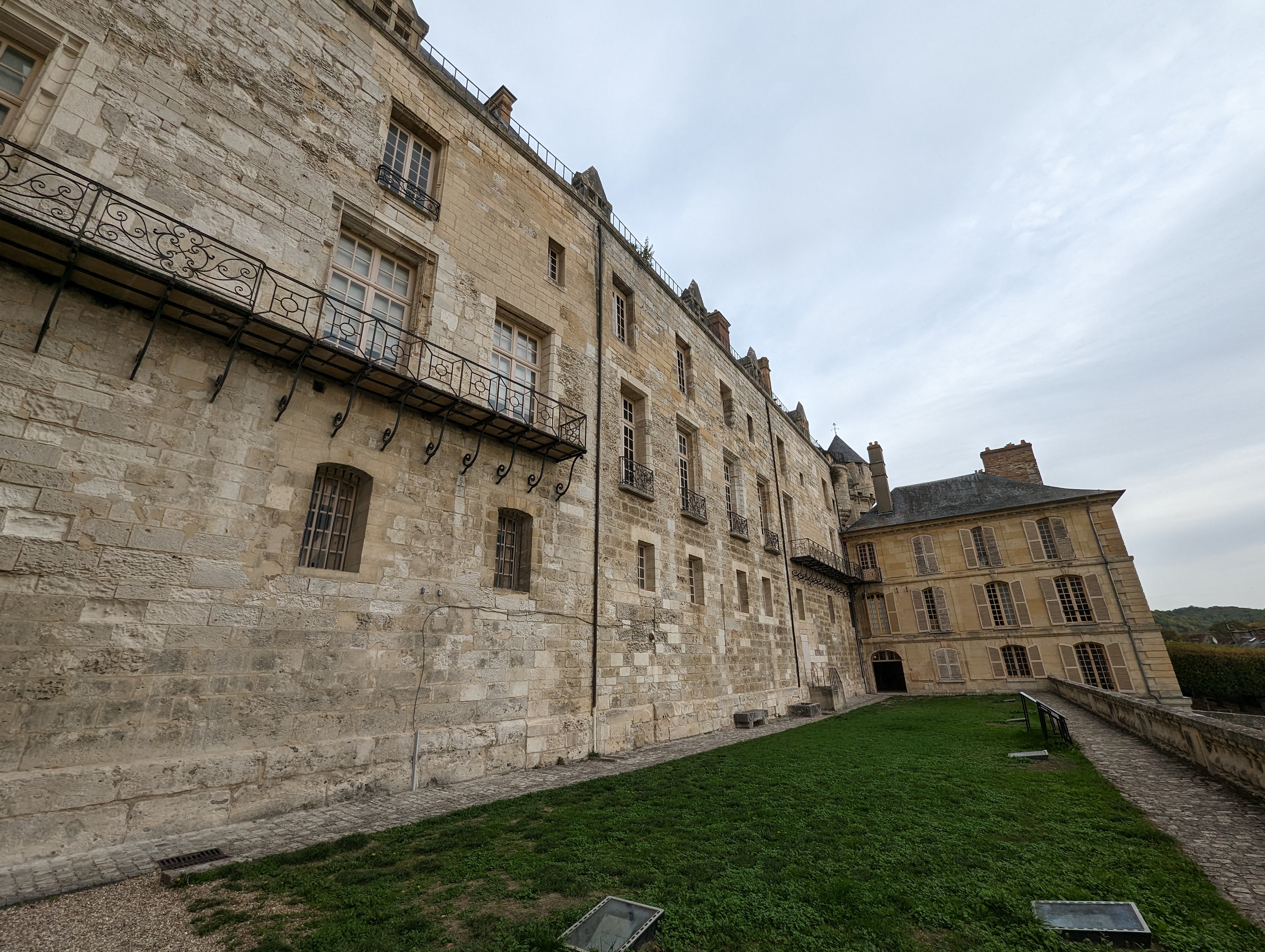 Photo n° 5 de l'avis de H. fait le 29/10/2022 à 18:02