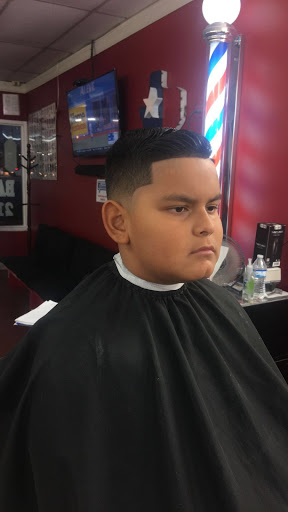 Barber Shop «Razor Sharp Cutz - Valley Hi», reviews and photos, 410 Valley Hi Dr #102, San Antonio, TX 78227, USA