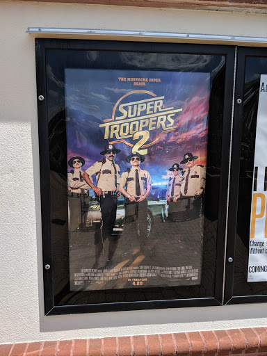 Movie Theater «Regal Cinemas Palladium 14 & IMAX», reviews and photos, 5830 Samet Dr, High Point, NC 27265, USA