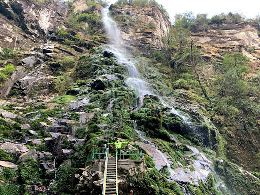 Ong Chua Waterfall