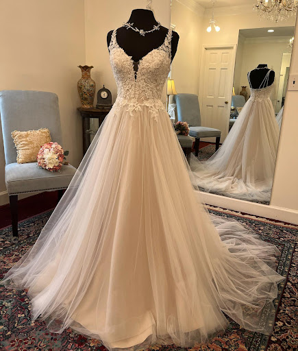 Bridal Shop «Andrews Bridal Shoppe & Tuxedo Central», reviews and photos, 2806 Montgomery Hwy, Dothan, AL 36303, USA