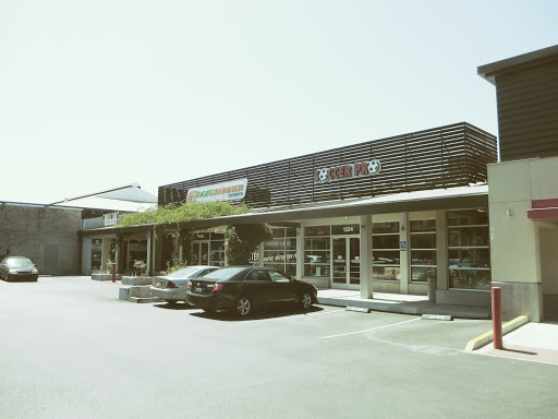 Running Store «Road Runner Sports», reviews and photos, 1326 Tenth Street, Berkeley, CA 94710, USA