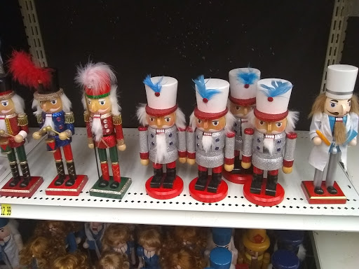 Craft Store «A.C. Moore Arts and Crafts», reviews and photos, 1041 Beaver Creek Commons Dr, Apex, NC 27502, USA