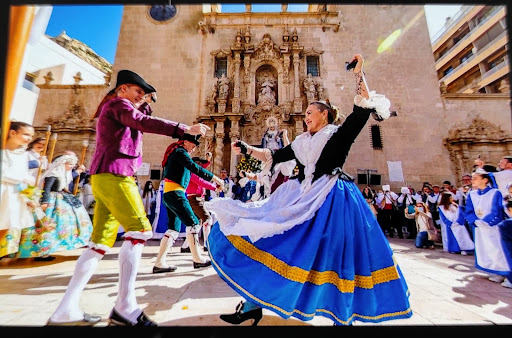 Imagen del negocio Grup de Danses Cresol en Alicante, Alicante