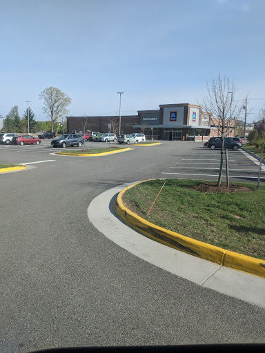 Supermarket «ALDI», reviews and photos, 1670 Mall Dr, Bon Air, VA 23235, USA