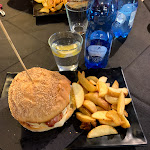 Photo n°3 de l'avis de marco.e fait le 11/08/2020 à 11:38 sur le  Celebrity – Bar Risto Burger à Aosta