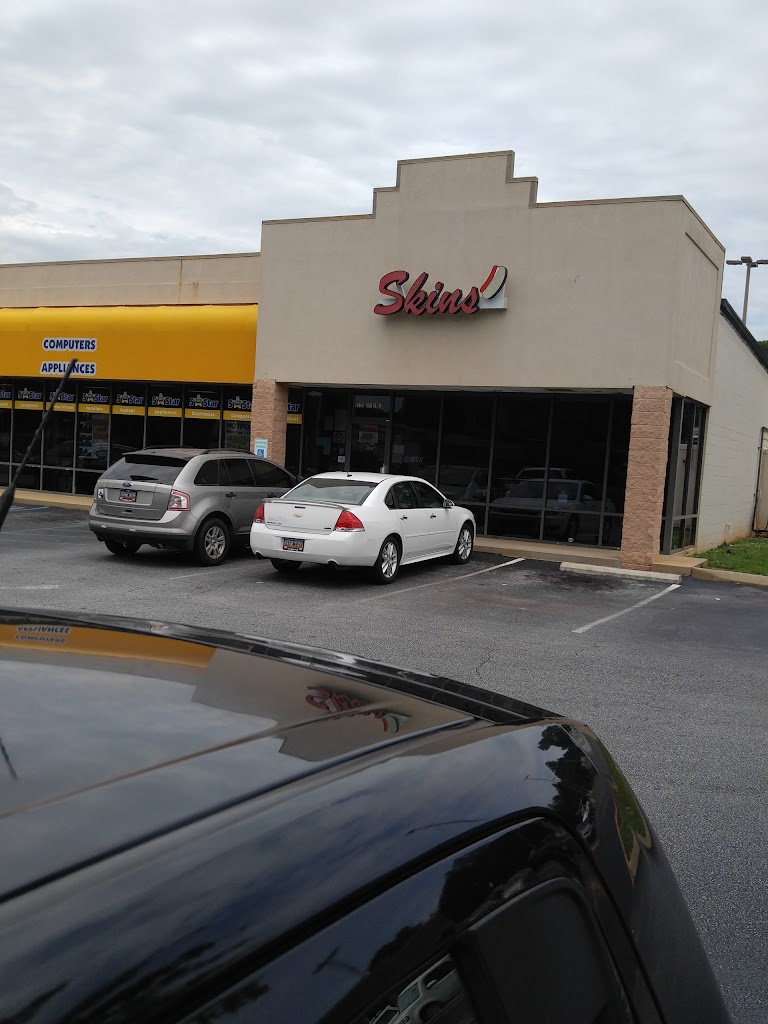 Skin Thrashers Hotdogs 29626