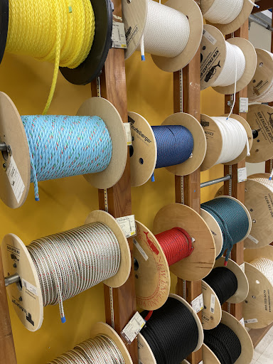 Marine Supply Store «West Marine», reviews and photos, 4141 S 76th St, Greenfield, WI 53220, USA