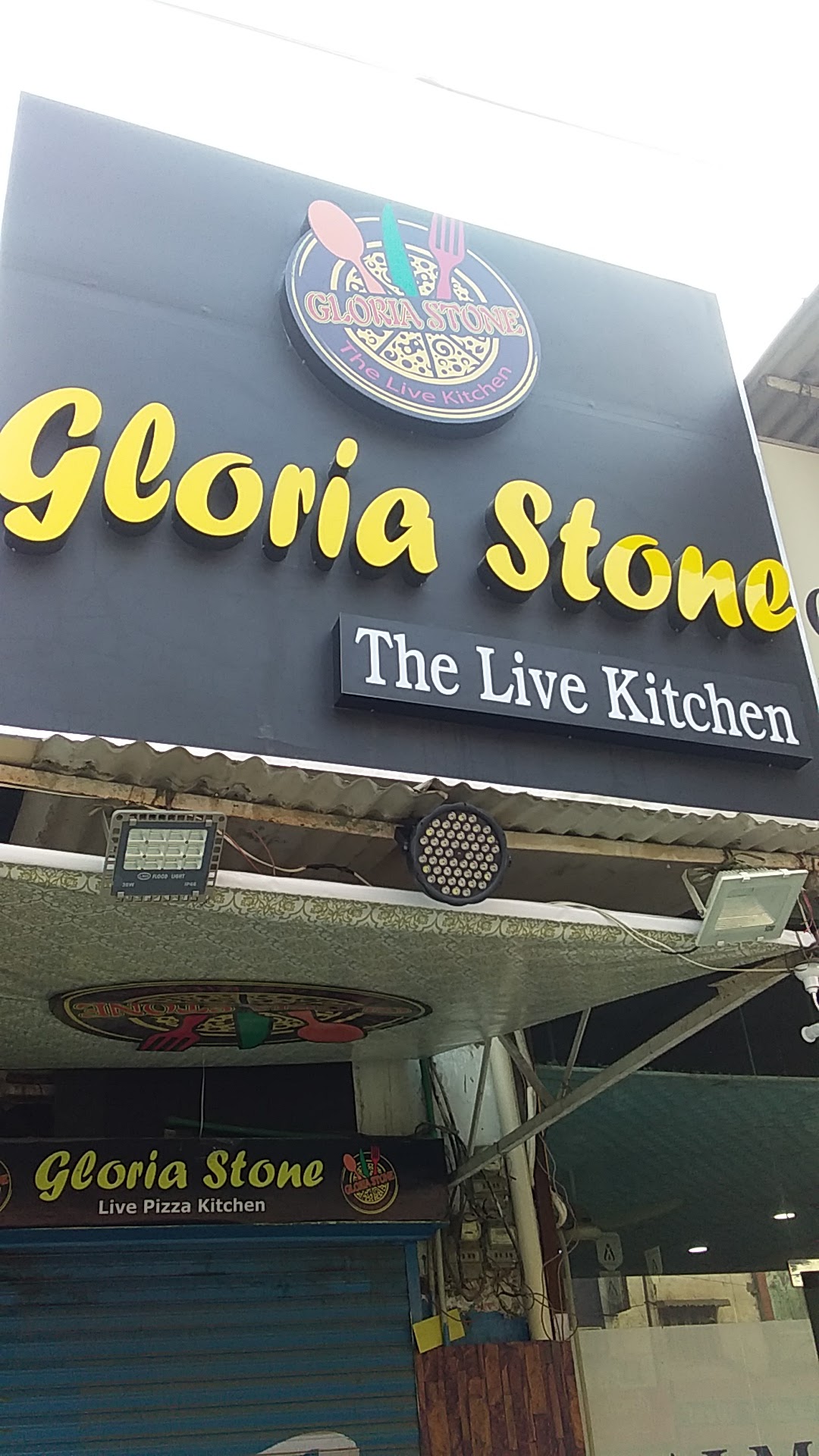 Gloria Stone