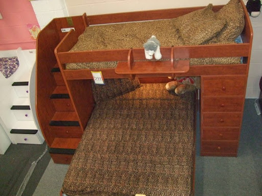 Furniture Store «Showman Furniture», reviews and photos, 2431 Crofton Ln, Crofton, MD 21114, USA