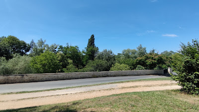 Passerelle d'Ardentes sur l'Indre à Ardentes