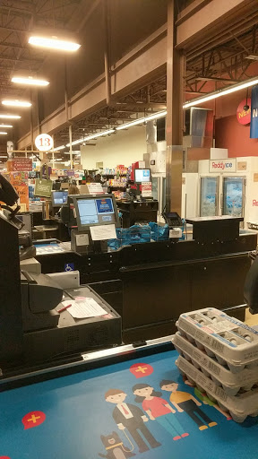 Grocery Store «Giant Eagle Supermarket», reviews and photos, 6700 Perimeter Loop Rd, Dublin, OH 43017, USA