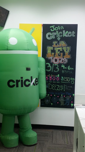 Cell Phone Store «Cricket Wireless Authorized Retailer», reviews and photos, 6946 Cermak Rd, Berwyn, IL 60402, USA
