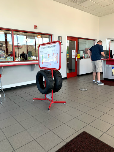 Tire Shop «Discount Tire Store - Draper, UT», reviews and photos, 89 E 12450 S, Draper, UT 84020, USA