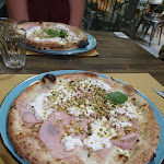 Photo n°2 de l'avis de Cinzia.a fait le 11/09/2021 à 17:08 sur le  Little Italy à San Maurizio Canavese