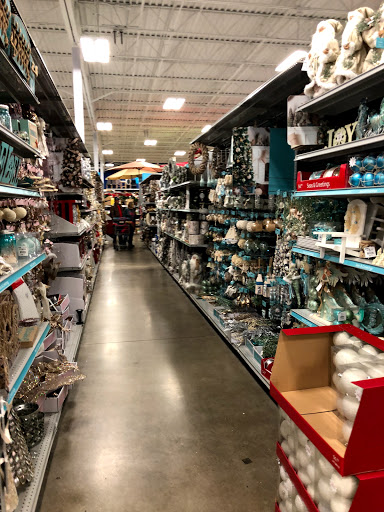 Home Goods Store «At Home», reviews and photos, 10331 University Ave, Clive, IA 50325, USA