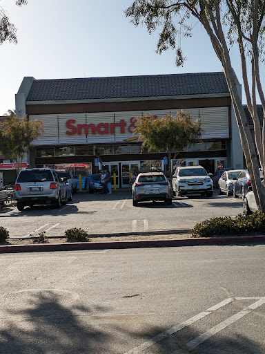 Smart & Final Extra image